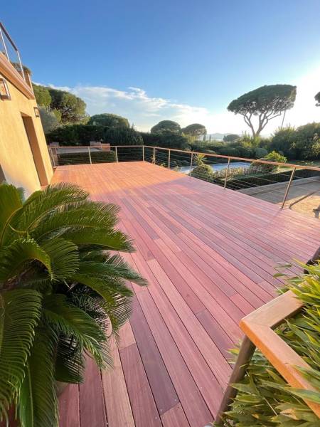 Terrasse en padouk à sainte maxime var