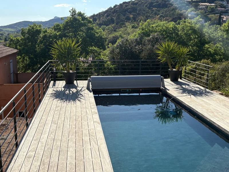 Garde corps aluminium à Flassans sur issole